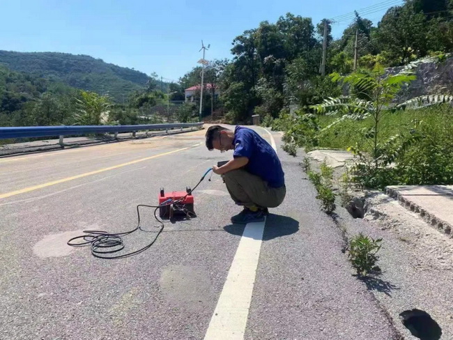 徐工XJC405道路檢測車在鞏義市進行塌陷安全隱患的探測任務